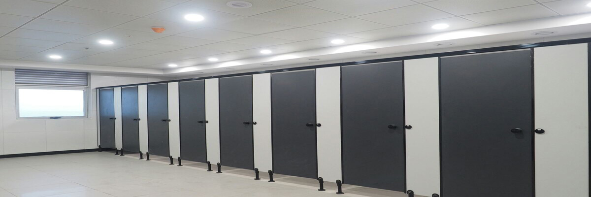 children changeroom partitions washrrom cubicles wc